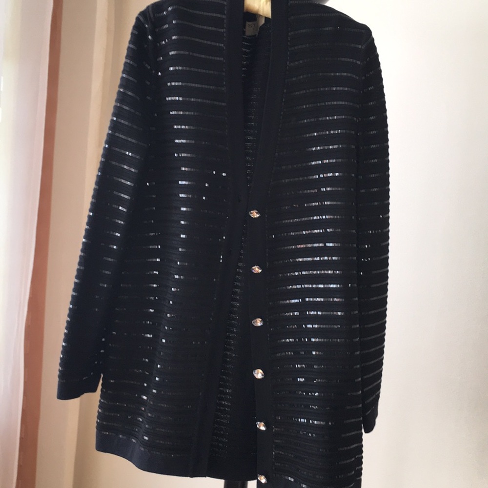 Blazer - Picture 8 of 8